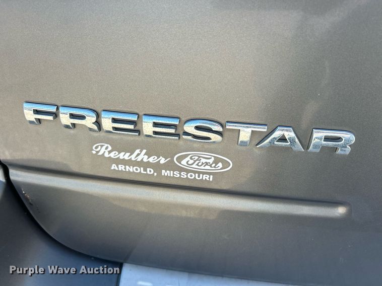 image for item EK3391 2004 Ford  Freestar SE van