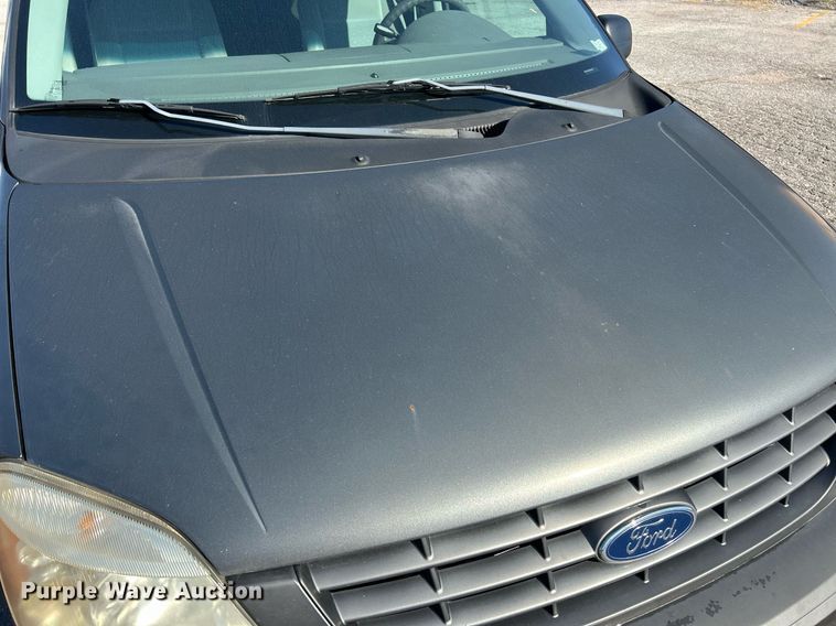 image for item EK3391 2004 Ford  Freestar SE van