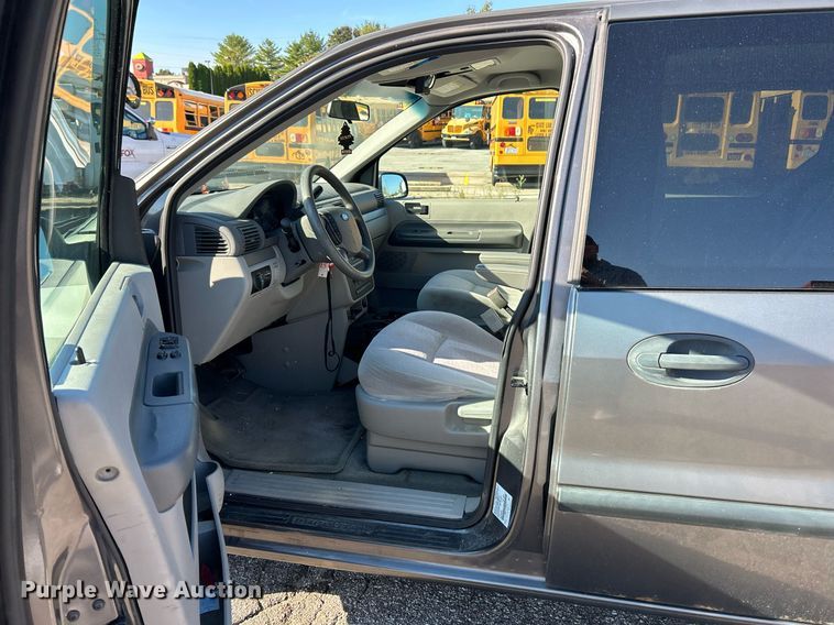 image for item EK3391 2004 Ford  Freestar SE van