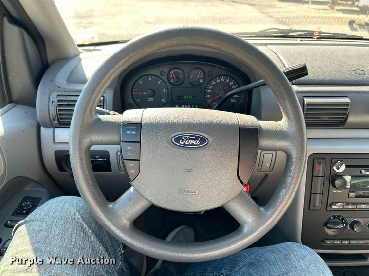 image for item EK3391 2004 Ford  Freestar SE van