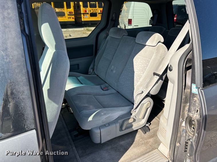 image for item EK3391 2004 Ford  Freestar SE van