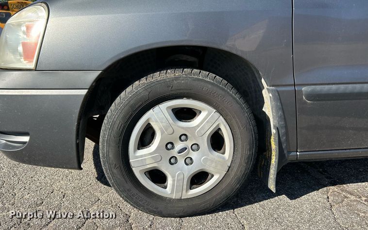 image for item EK3391 2004 Ford  Freestar SE van