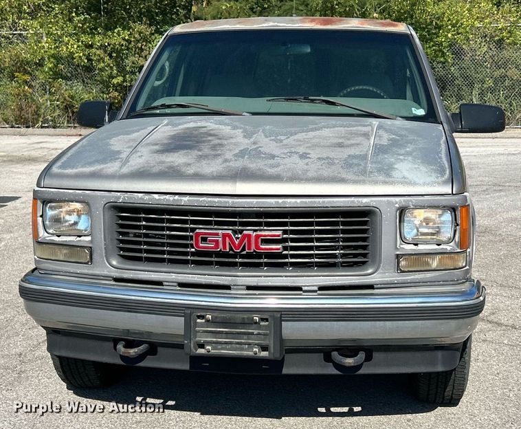 image for item EK3392 1999 GMC Suburban 1500 SL SUV