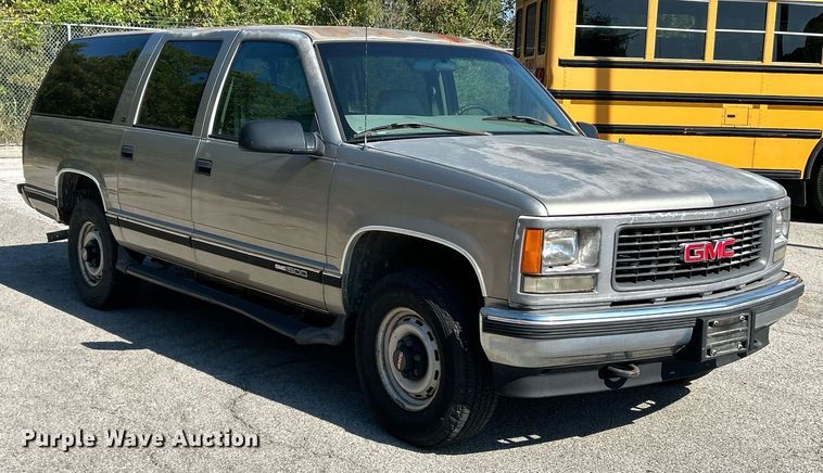 image for item EK3392 1999 GMC Suburban 1500 SL SUV