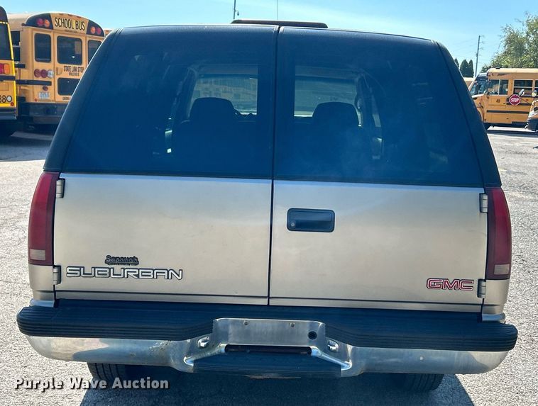 image for item EK3392 1999 GMC Suburban 1500 SL SUV