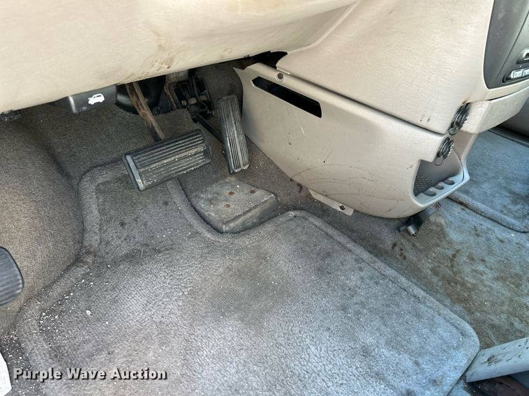 image for item EK3393 2002 Dodge  Grand Caravan Sport van