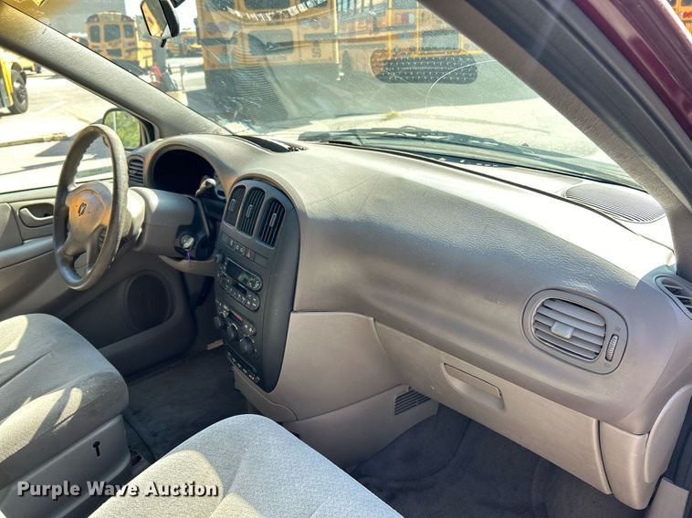 image for item EK3393 2002 Dodge  Grand Caravan Sport van