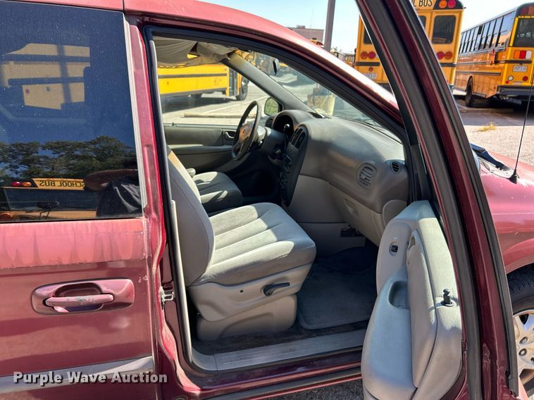 image for item EK3393 2002 Dodge  Grand Caravan Sport van