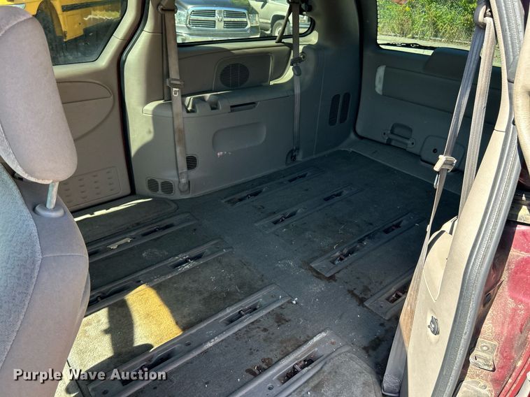 image for item EK3393 2002 Dodge  Grand Caravan Sport van