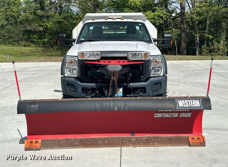 image for item EK3418 2015 Ford F550 Super Duty XL dump truck