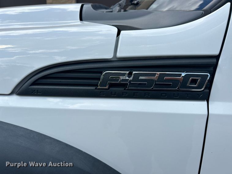 image for item EK3418 2015 Ford F550 Super Duty XL dump truck