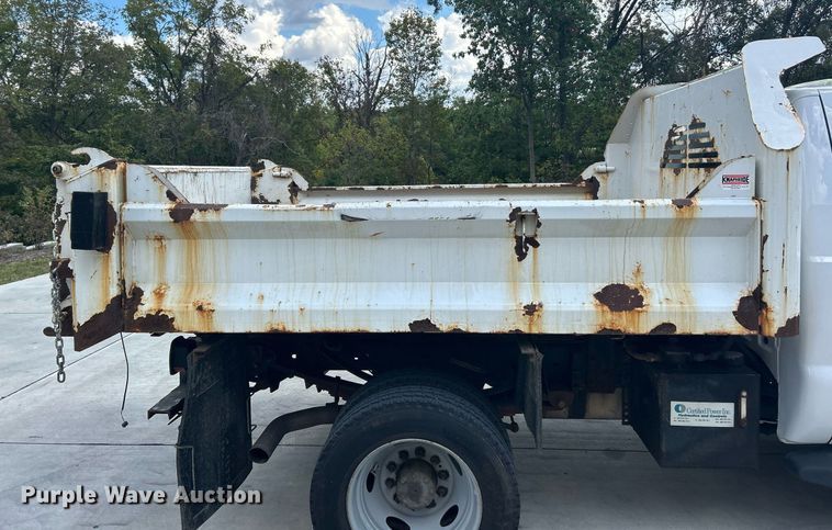 image for item EK3418 2015 Ford F550 Super Duty XL dump truck