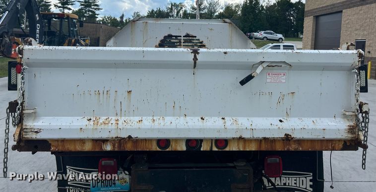 image for item EK3418 2015 Ford F550 Super Duty XL dump truck