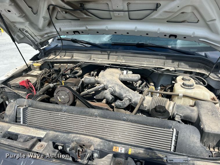 image for item EK3418 2015 Ford F550 Super Duty XL dump truck