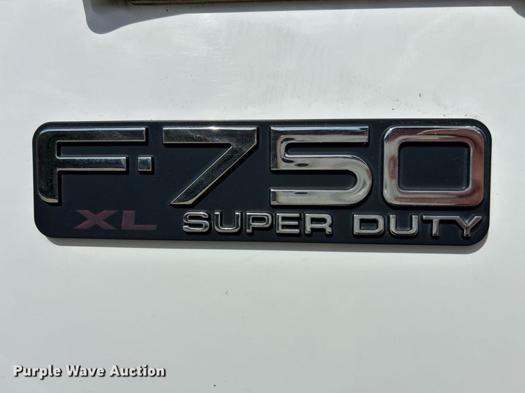 image for item EK3419 2007 Ford F750 Super Duty XL dump truck