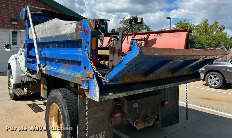 image for item EK3419 2007 Ford F750 Super Duty XL dump truck