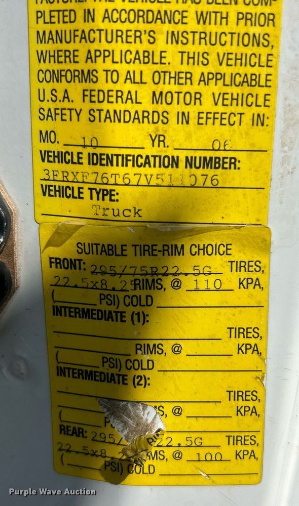 image for item EK3419 2007 Ford F750 Super Duty XL dump truck