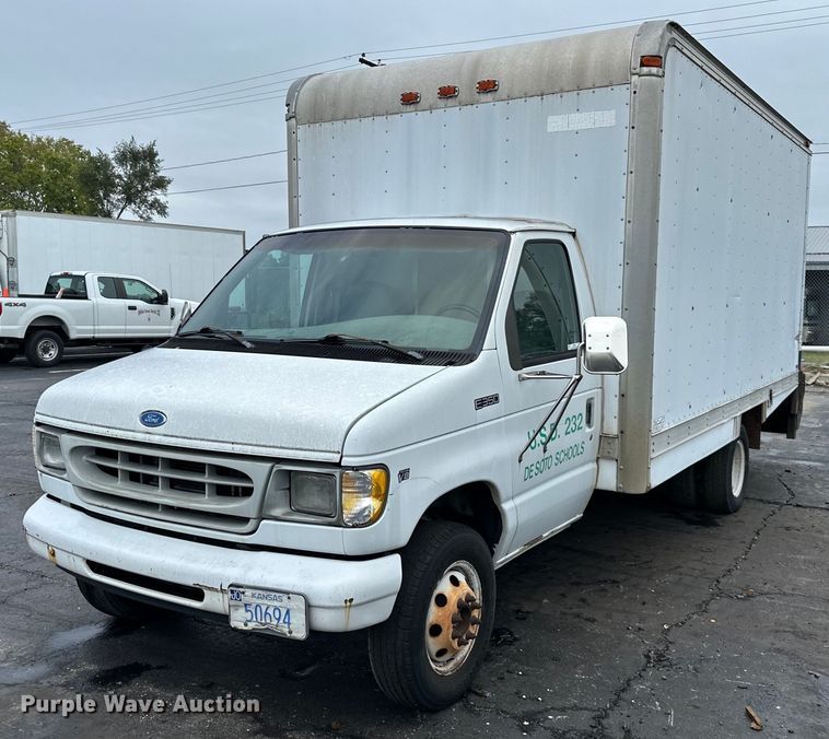 image for item EN0001 1997 Ford E350 box truck