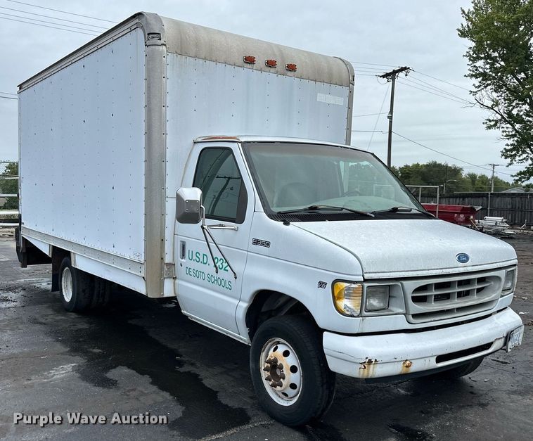 image for item EN0001 1997 Ford E350 box truck