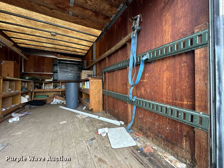 image for item EN0001 1997 Ford E350 box truck