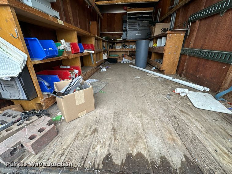 image for item EN0001 1997 Ford E350 box truck