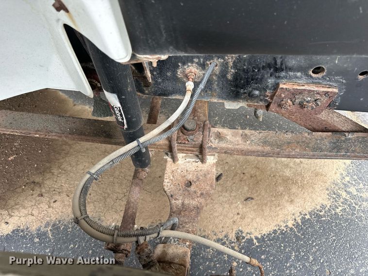 image for item EN0002 2003 Freightliner  FL60 dump truck