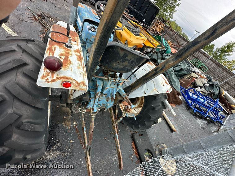 image for item EN0003 1985 Ford 1710 tractor