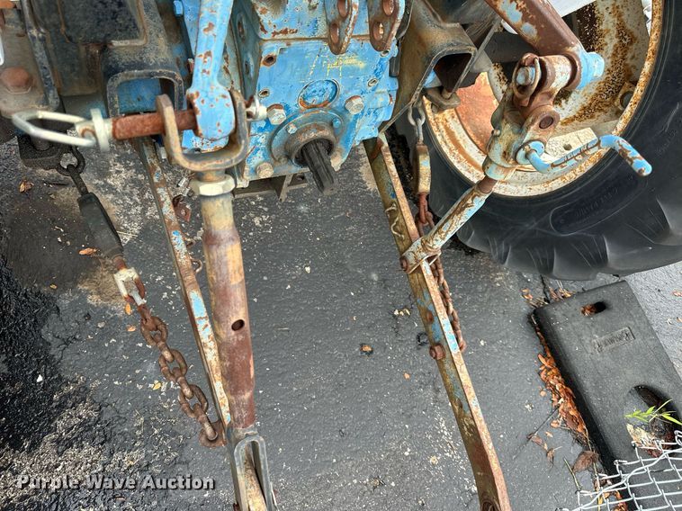 image for item EN0003 1985 Ford 1710 tractor