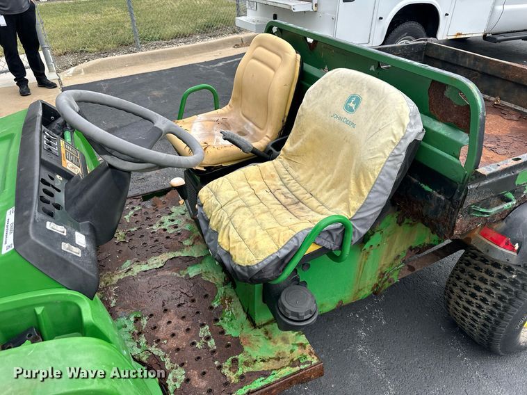 image for item EN0005 2006 John Deere  Gator  utility vehicle