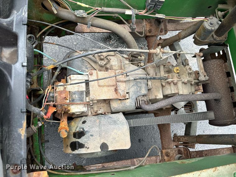 image for item EN0005 2006 John Deere  Gator  utility vehicle