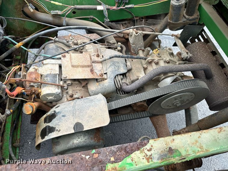 image for item EN0005 2006 John Deere  Gator  utility vehicle