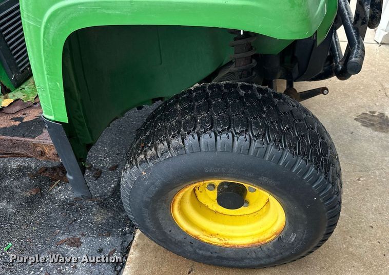 image for item EN0005 2006 John Deere  Gator  utility vehicle
