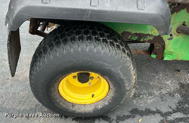 image for item EN0005 2006 John Deere  Gator  utility vehicle