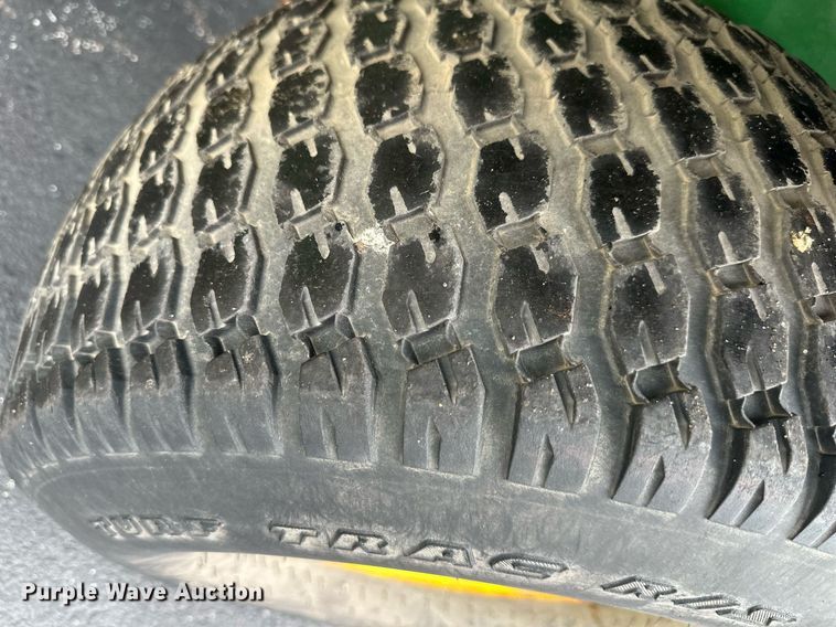 image for item EN0005 2006 John Deere  Gator  utility vehicle