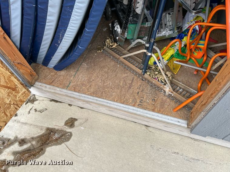 image for item EN0007 Tuff shed