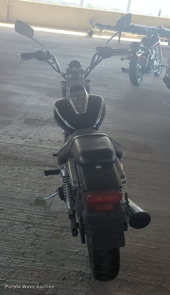 image for item EQ2122 2005 Kawasaki Eliminator motorcycle