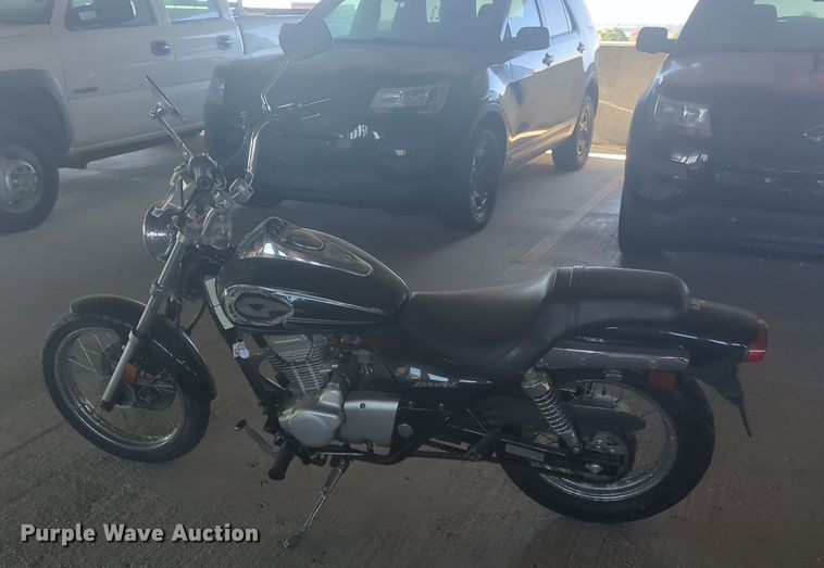 image for item EQ2122 2005 Kawasaki Eliminator motorcycle