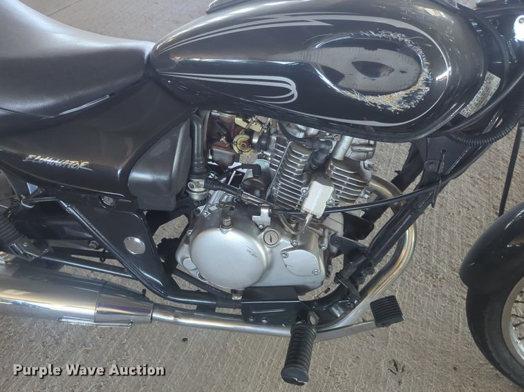 image for item EQ2122 2005 Kawasaki Eliminator motorcycle