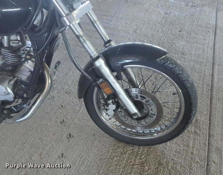 image for item EQ2122 2005 Kawasaki Eliminator motorcycle