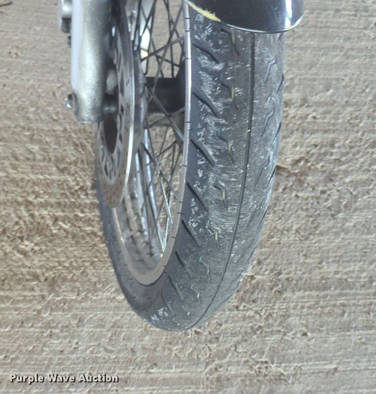 image for item EQ2122 2005 Kawasaki Eliminator motorcycle