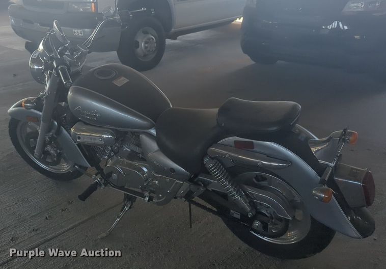 image for item EQ2123 2009 Hyosung Aquila motorcycle