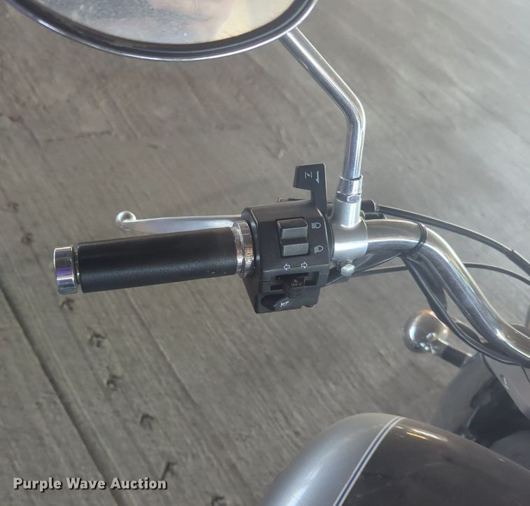 image for item EQ2123 2009 Hyosung Aquila motorcycle