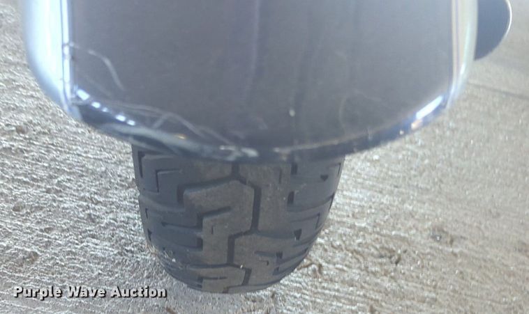 image for item EQ2123 2009 Hyosung Aquila motorcycle