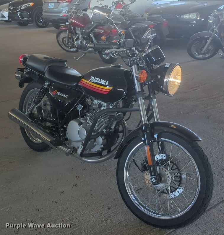 image for item EQ2124 2018 Suzuki TU250X motorcycle