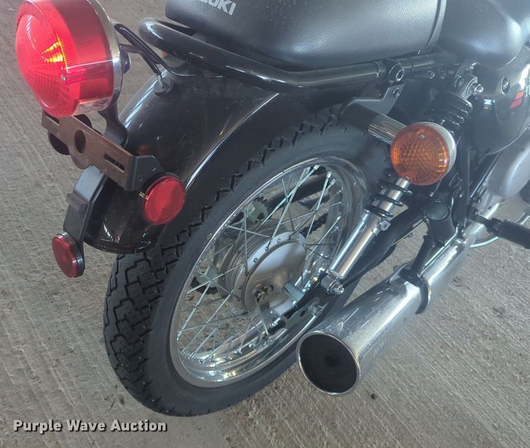 image for item EQ2124 2018 Suzuki TU250X motorcycle