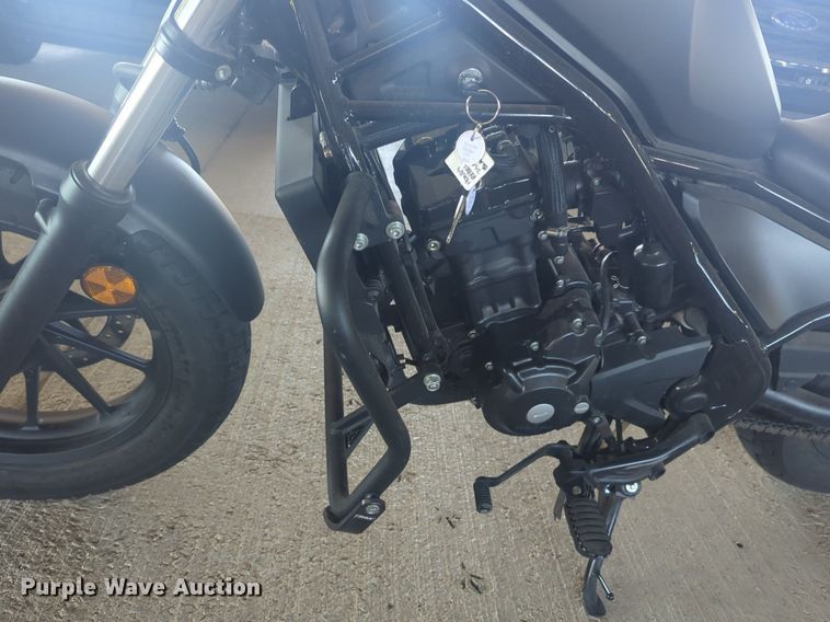 image for item EQ2125 2019 Honda Rebel motorcycle