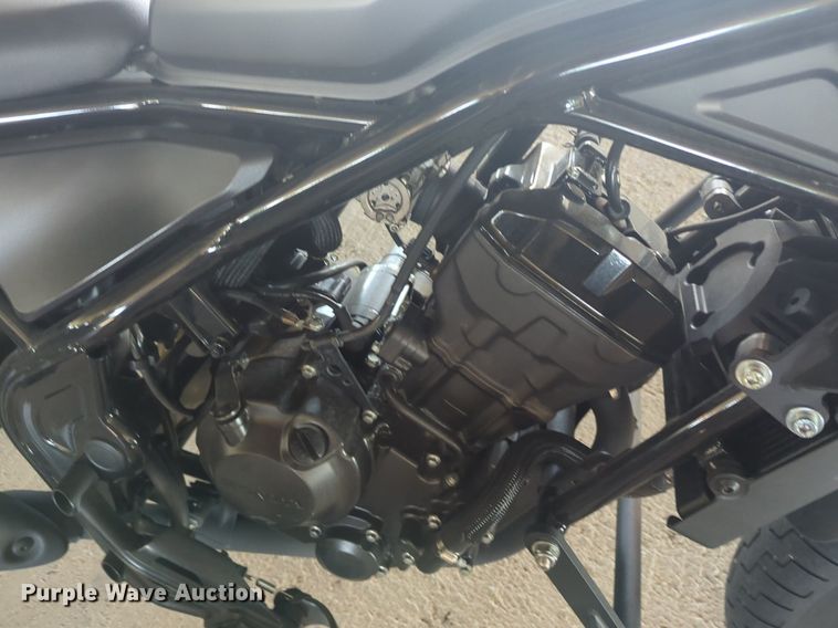 image for item EQ2125 2019 Honda Rebel motorcycle