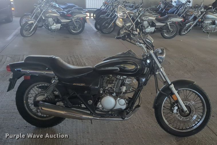 image for item EQ2127 2005 Kawsaki Eliminator motorcycle