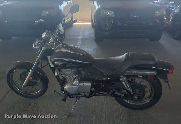 image for item EQ2127 2005 Kawsaki Eliminator motorcycle