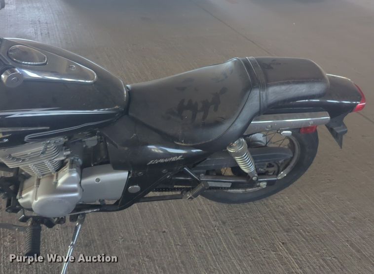 image for item EQ2127 2005 Kawsaki Eliminator motorcycle